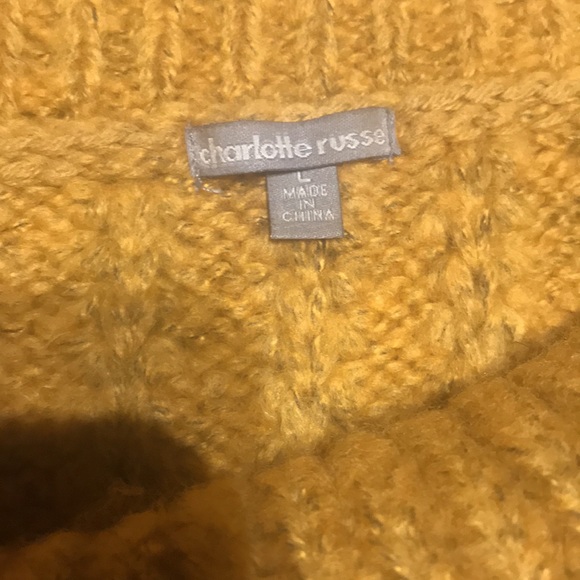 Sweater - Picture 4 of 5